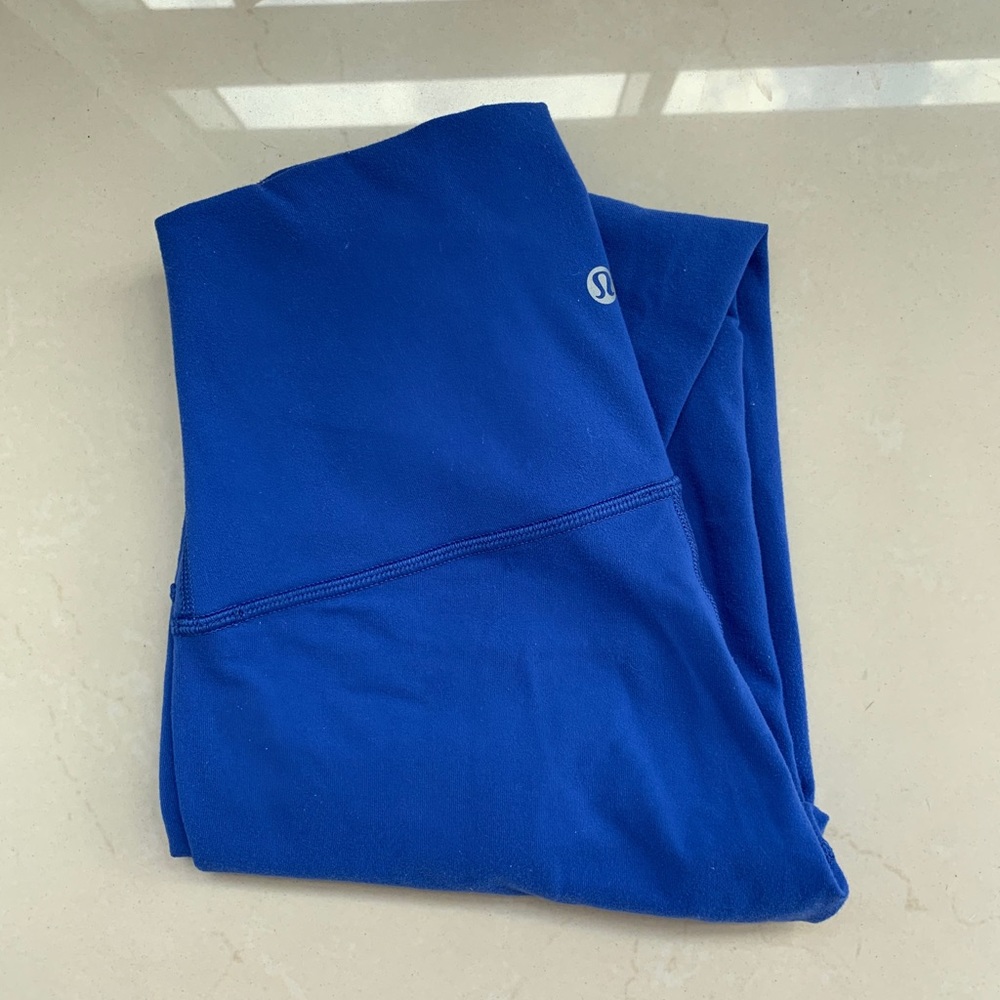 LuluLemon royal blue leggings